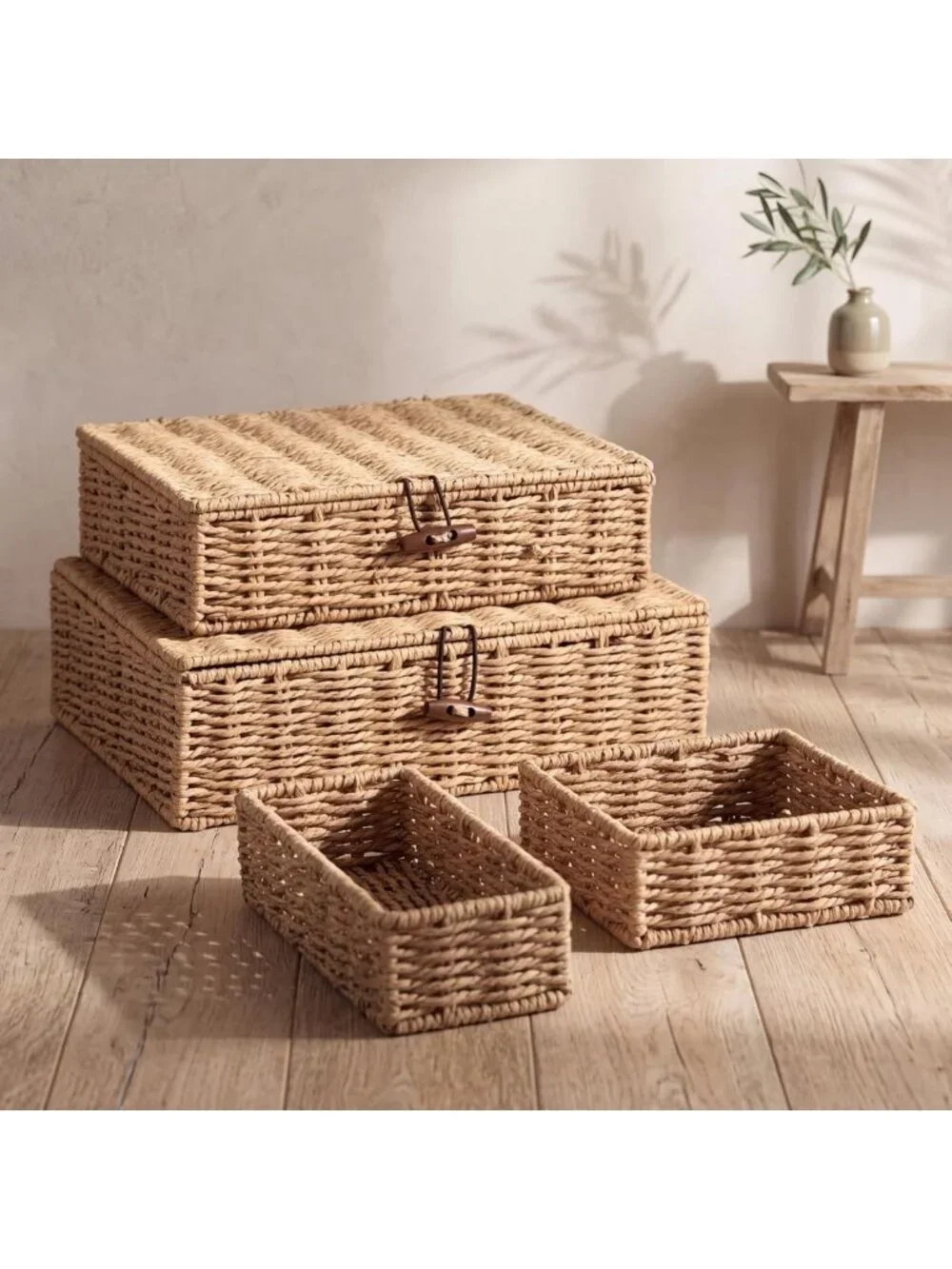 Set of 4 Woven Wicker Storage Baskets with Lids - Decorative Rattan Organizers